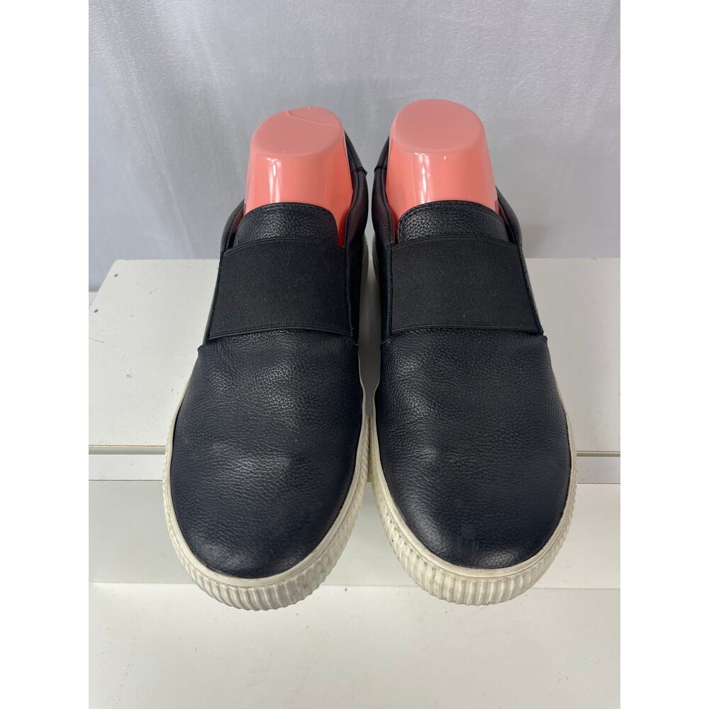 VINCE. Corbin Slip-on Sneaker in Black Leather. - Picture 4 of 11
